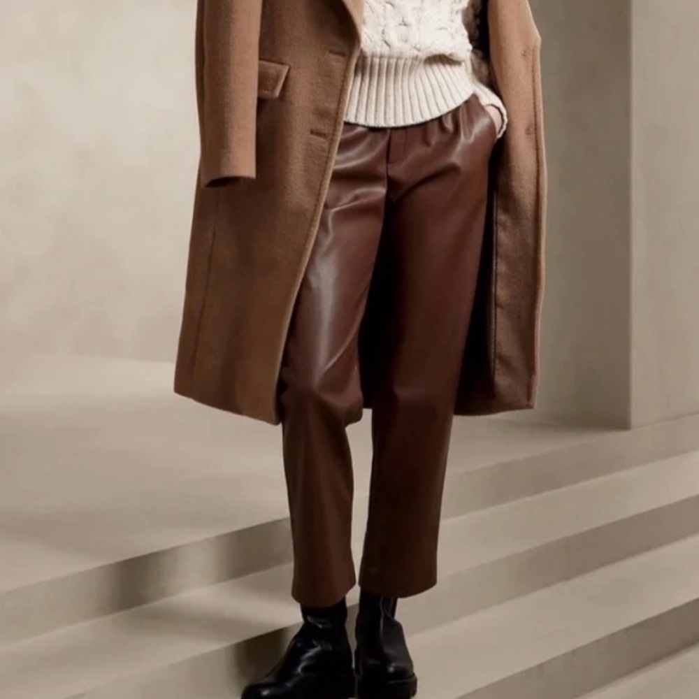 NWT Banana Republic Faux Leather High Rise Dark Brown Pants - Size L Tall